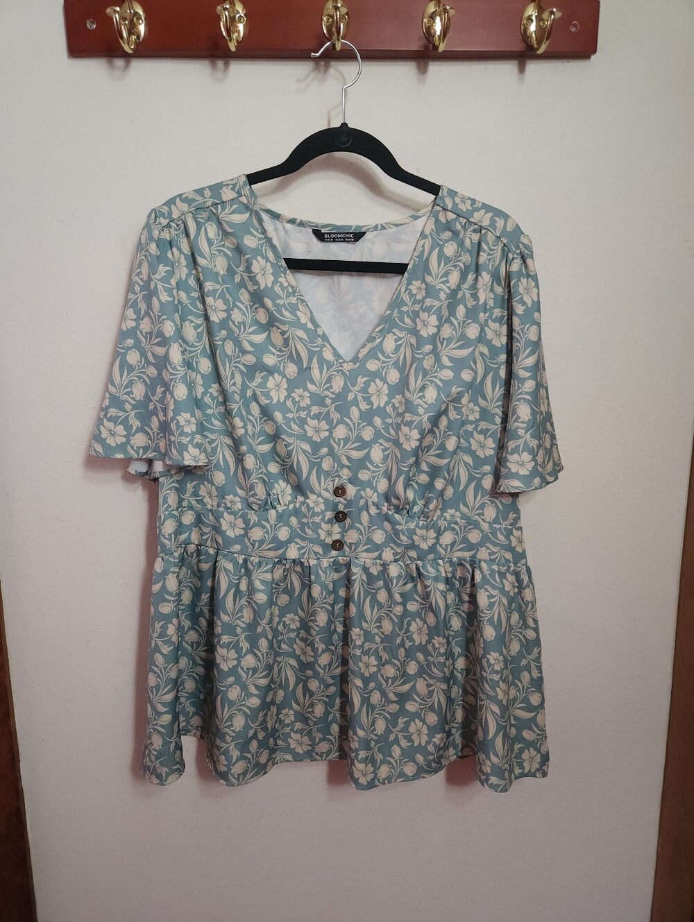 BloomChic Light Teal Floral V-Neck Peplum Top